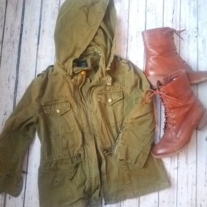 Army green jacket with detachable hood
